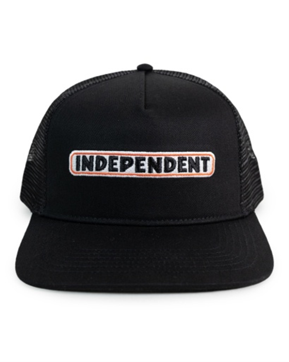 Independent bar trucker hat